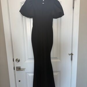 Club London Black Formal Gown – Balloon Sleeves